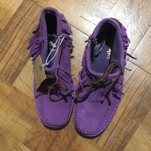Purple shoes